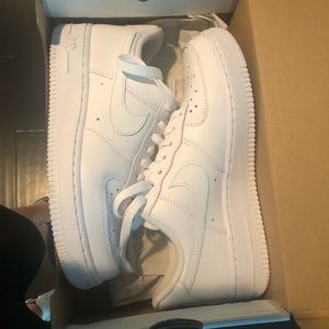 Nike airforce 1’s